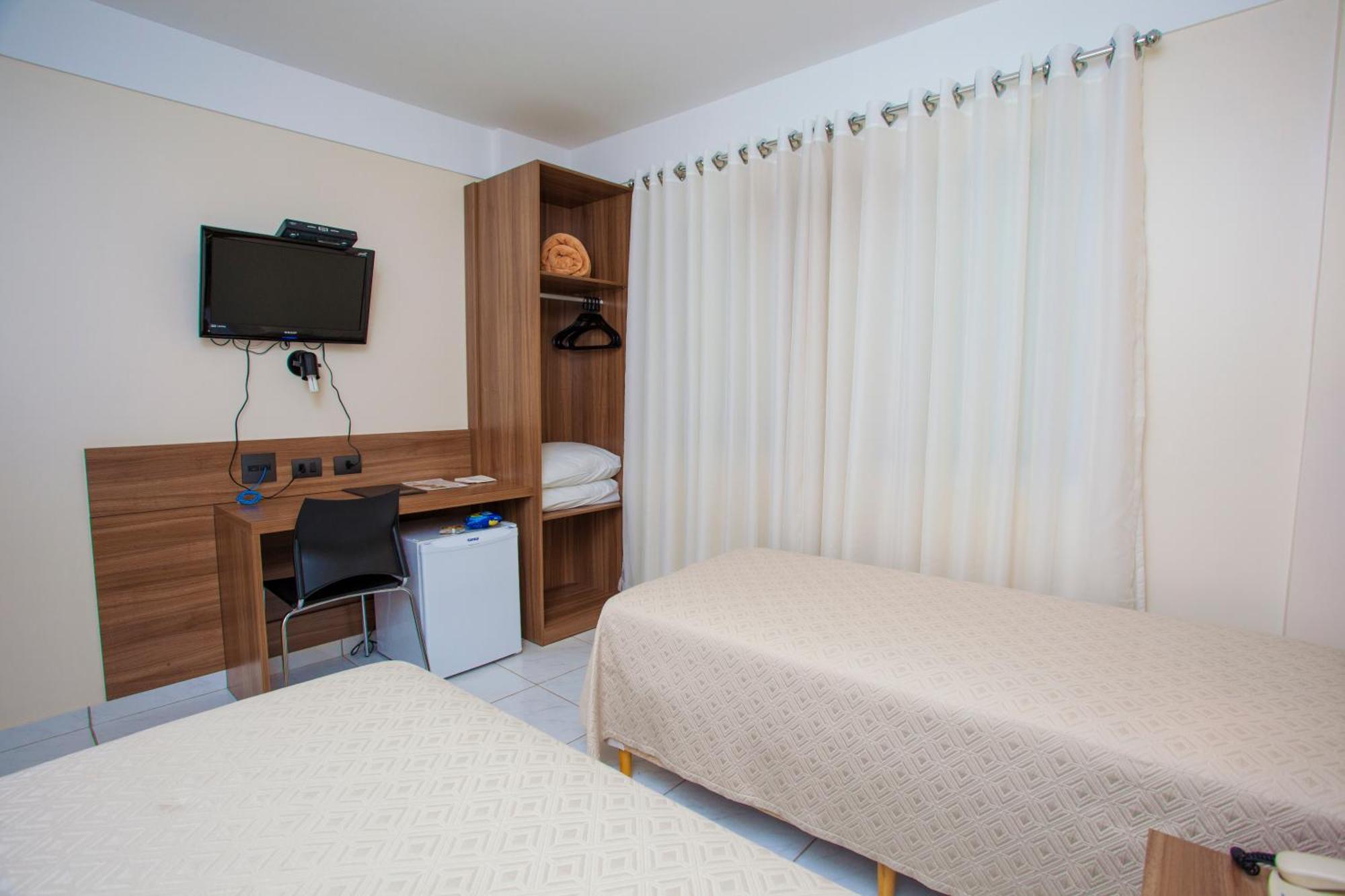 Estoril Hotel Marilia Room photo